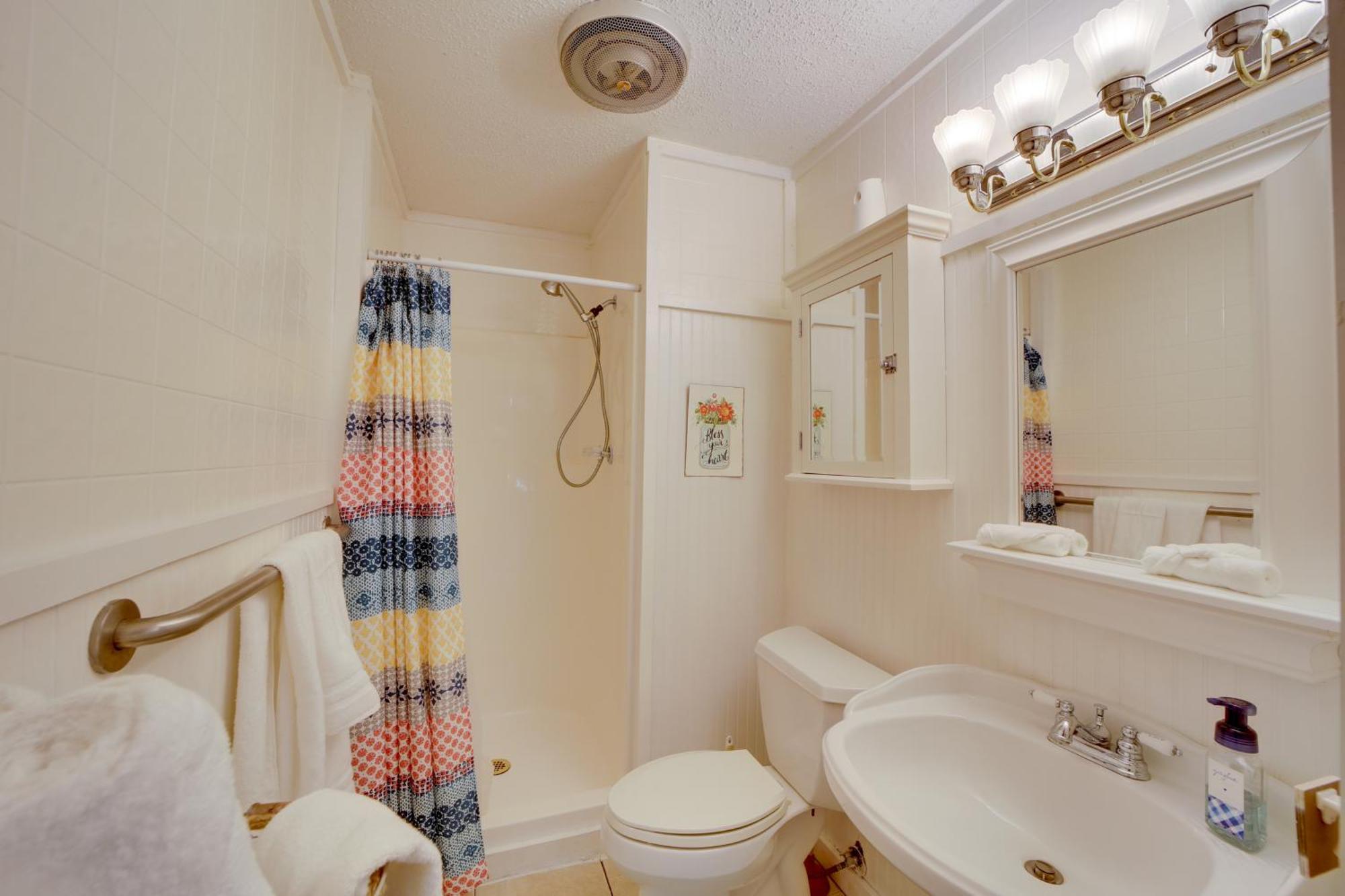 Secluded Vian Retreat Close To Tenkiller Lake エクステリア 写真